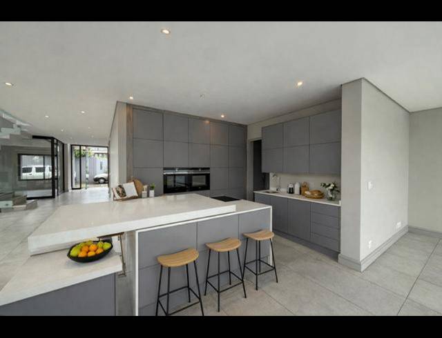 5 BEDROOM PROPERTY TO RENT IN SANDOWN